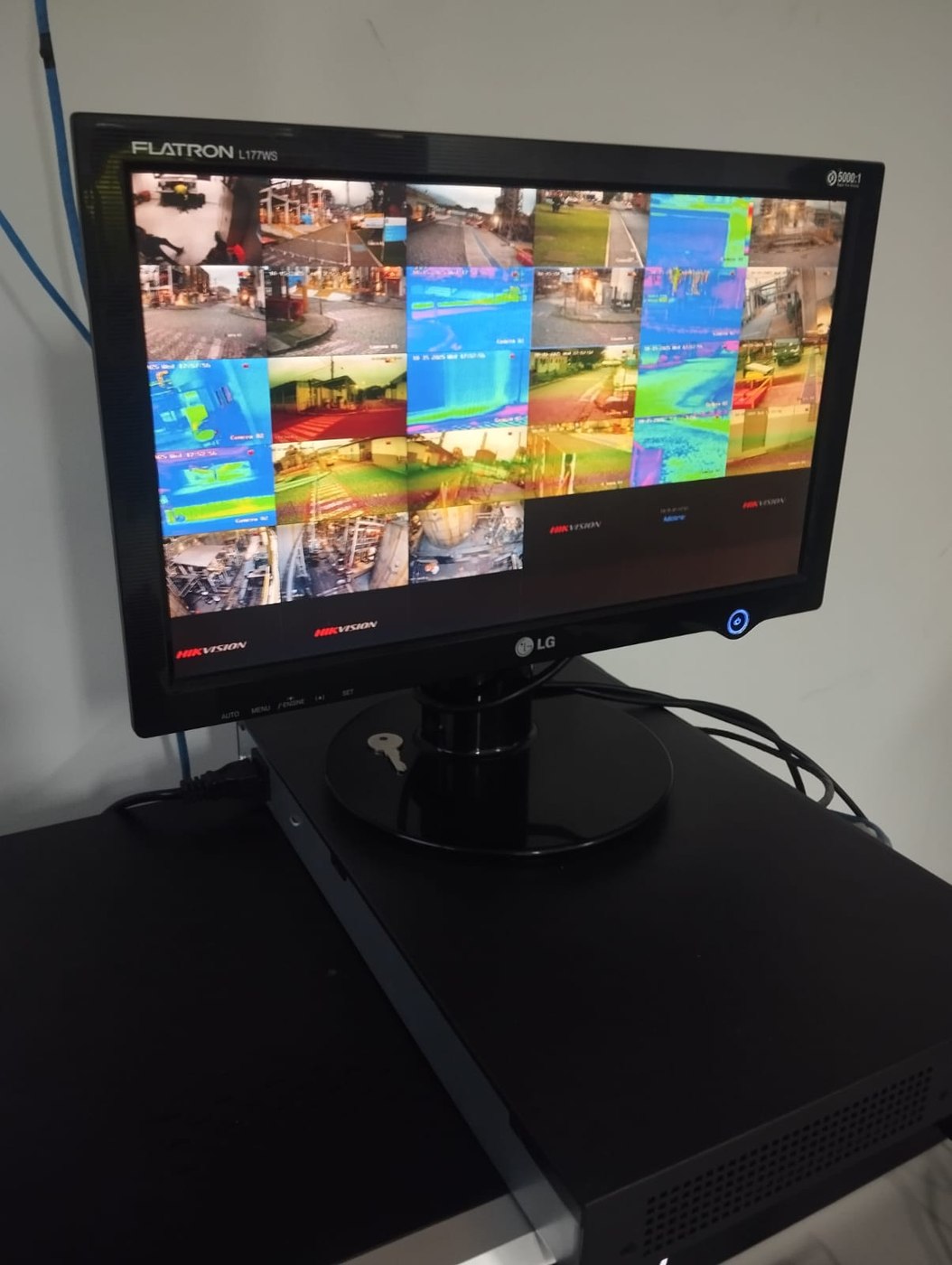 Camera termica Hikvision instalada pela Meduri para medicao e deteccao
